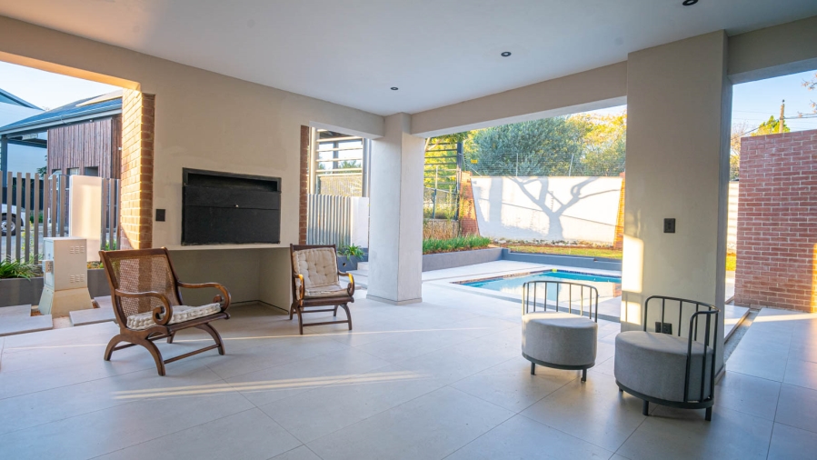4 Bedroom Property for Sale in Helderfontein Estate Gauteng