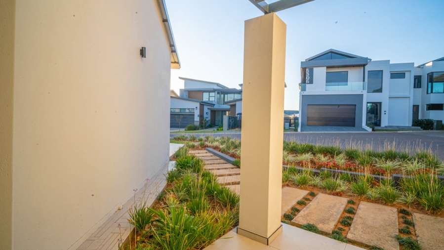 4 Bedroom Property for Sale in Helderfontein Estate Gauteng