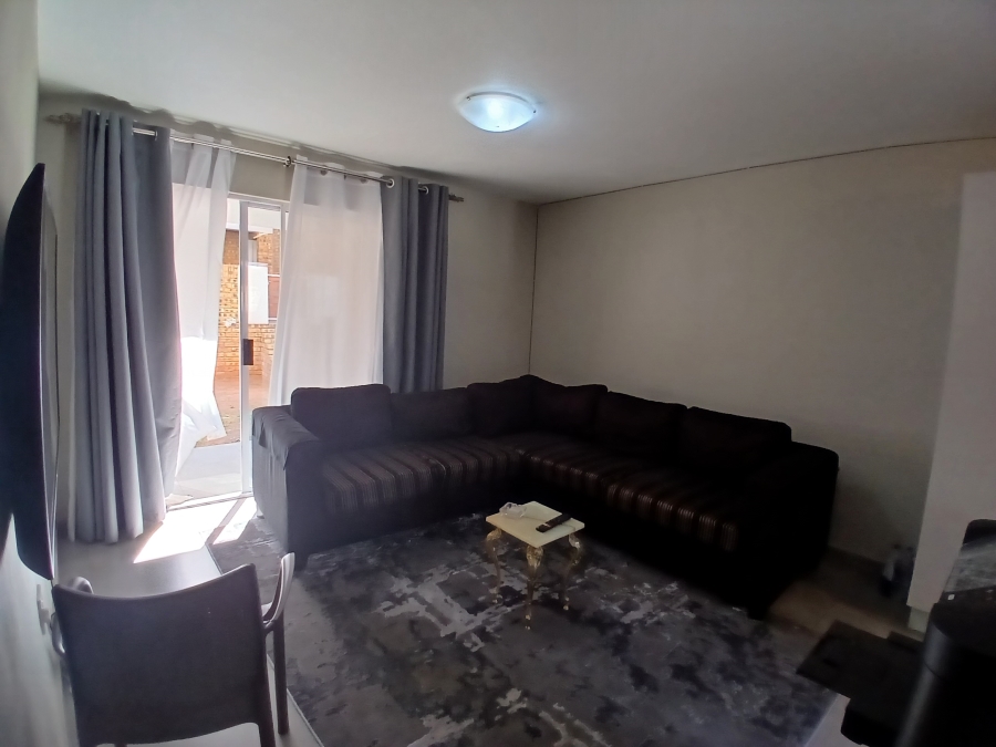 2 Bedroom Property for Sale in Albemarle Gauteng