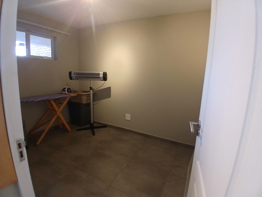 2 Bedroom Property for Sale in Albemarle Gauteng