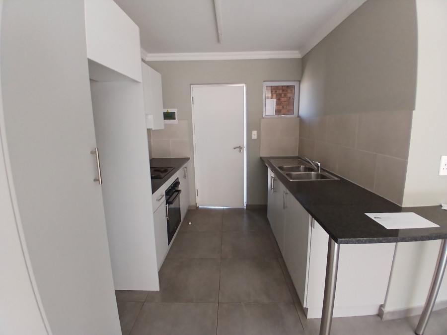 2 Bedroom Property for Sale in Albemarle Gauteng
