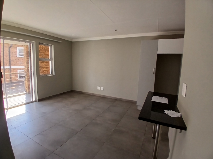2 Bedroom Property for Sale in Albemarle Gauteng