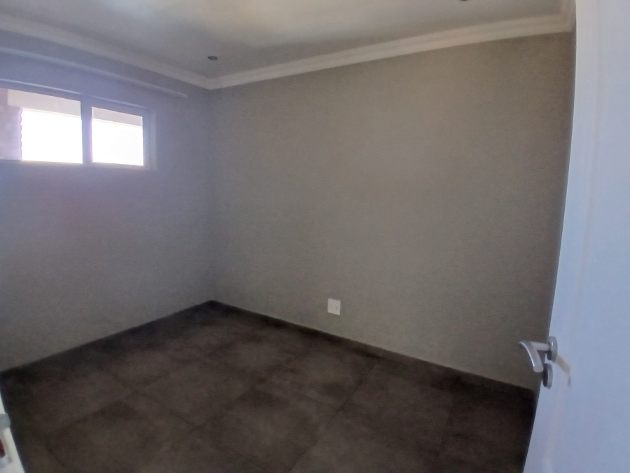 2 Bedroom Property for Sale in Albemarle Gauteng