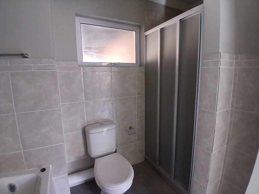 2 Bedroom Property for Sale in Albemarle Gauteng