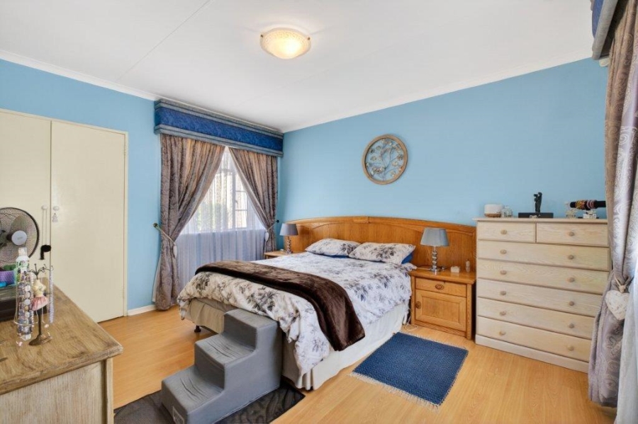 3 Bedroom Property for Sale in Marais Steyn Park Gauteng