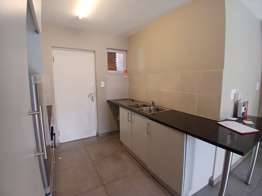 2 Bedroom Property for Sale in Albemarle Gauteng