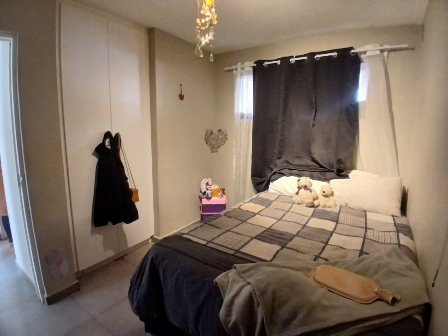 2 Bedroom Property for Sale in Albemarle Gauteng