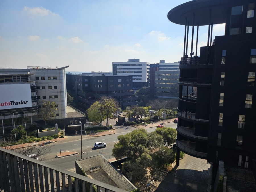 1 Bedroom Property for Sale in Sandown Gauteng