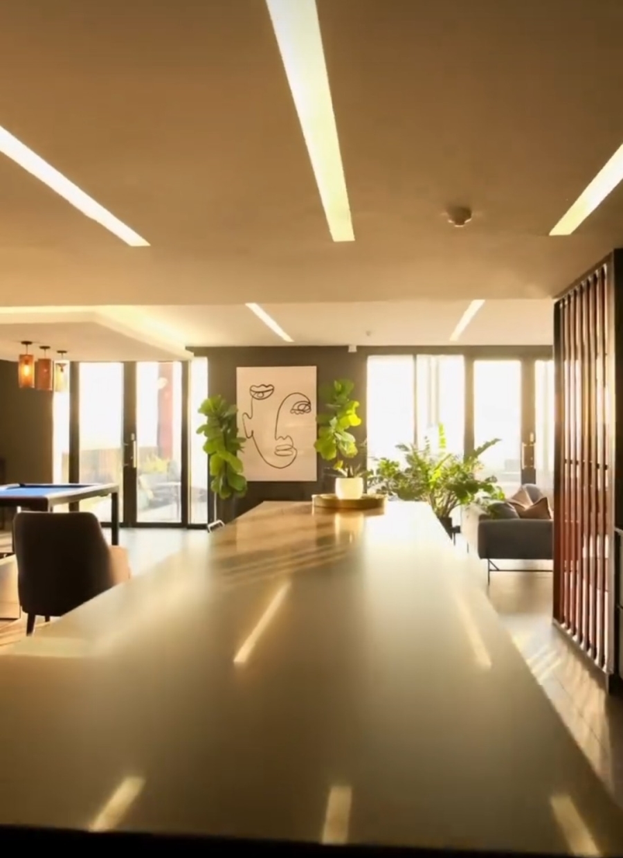 1 Bedroom Property for Sale in Sandown Gauteng