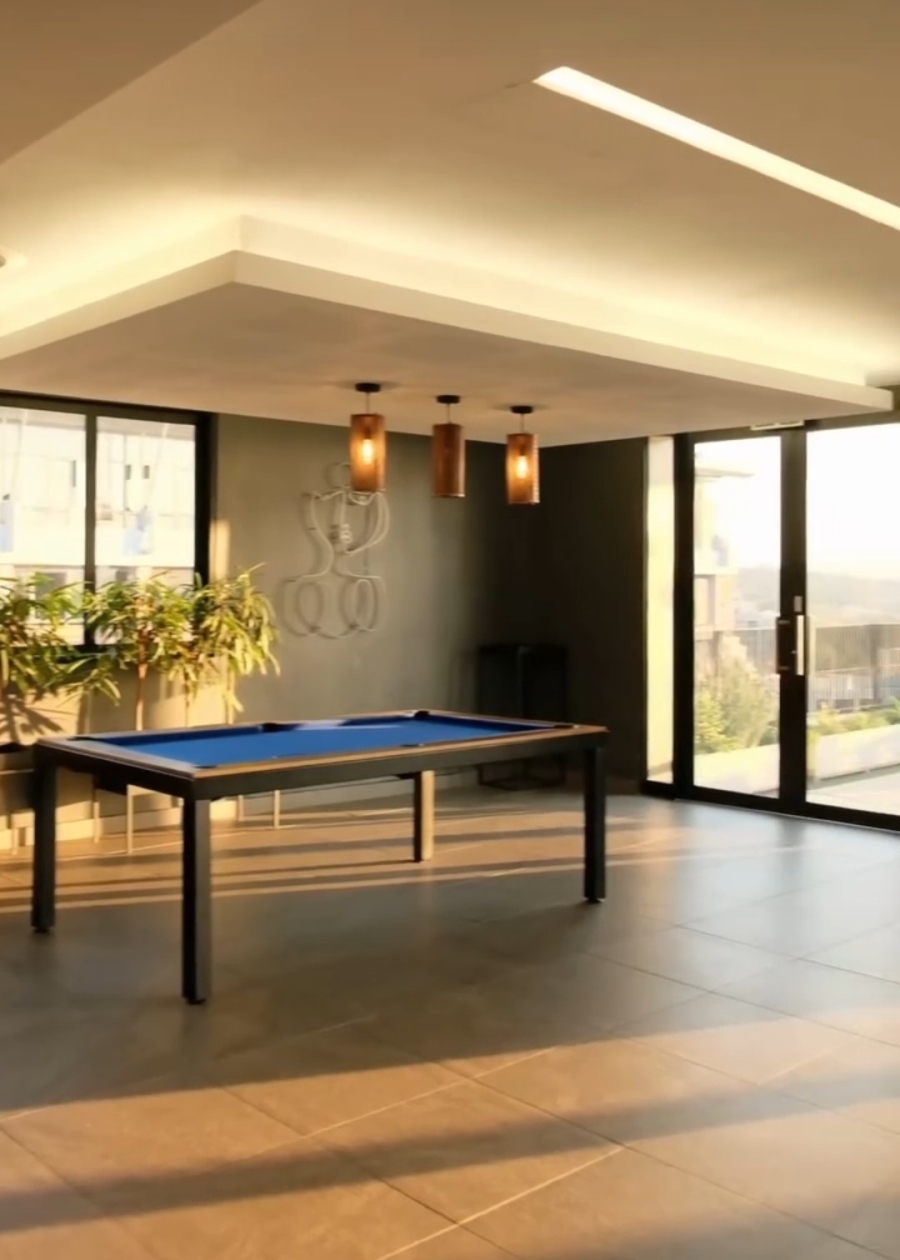 1 Bedroom Property for Sale in Sandown Gauteng