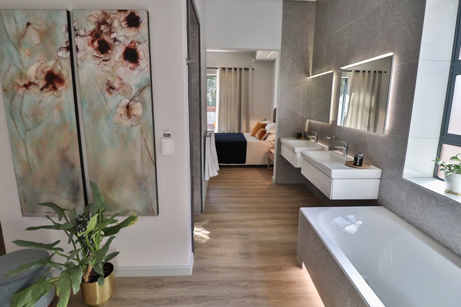 3 Bedroom Property for Sale in Nieuw Muckleneuk Gauteng