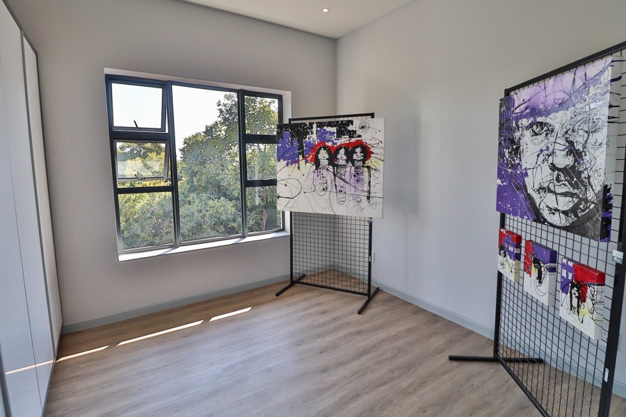 3 Bedroom Property for Sale in Nieuw Muckleneuk Gauteng