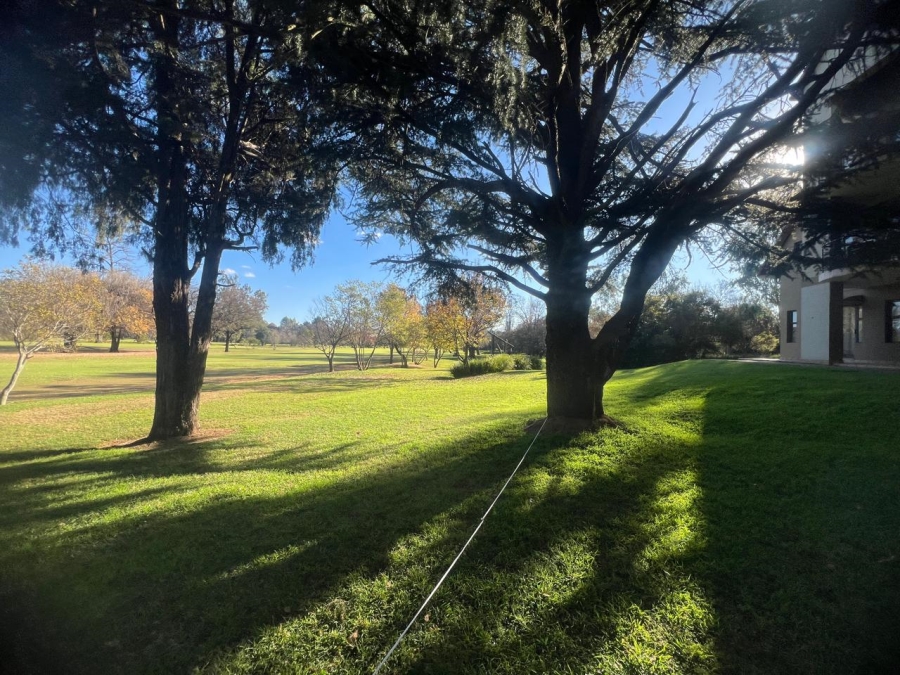 1 Bedroom Property for Sale in Zwartkop Golf Estate Gauteng