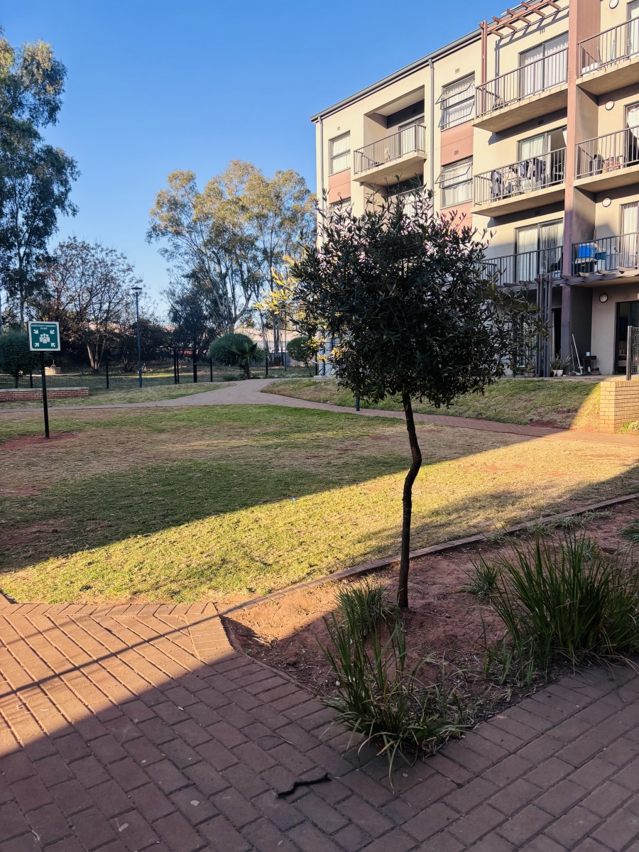 To Let 2 Bedroom Property for Rent in Clubview Gauteng