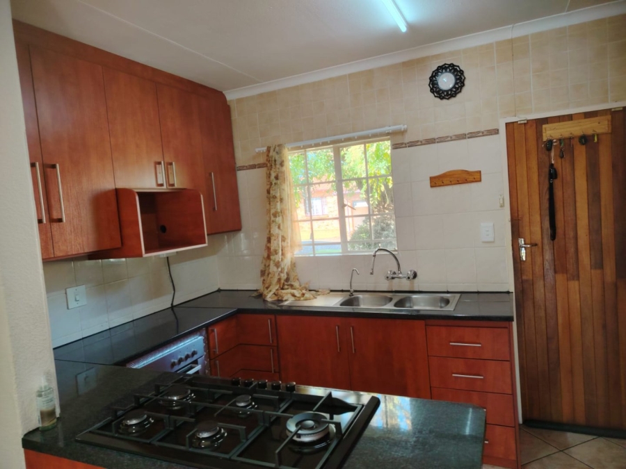 3 Bedroom Property for Sale in Greenhills Gauteng