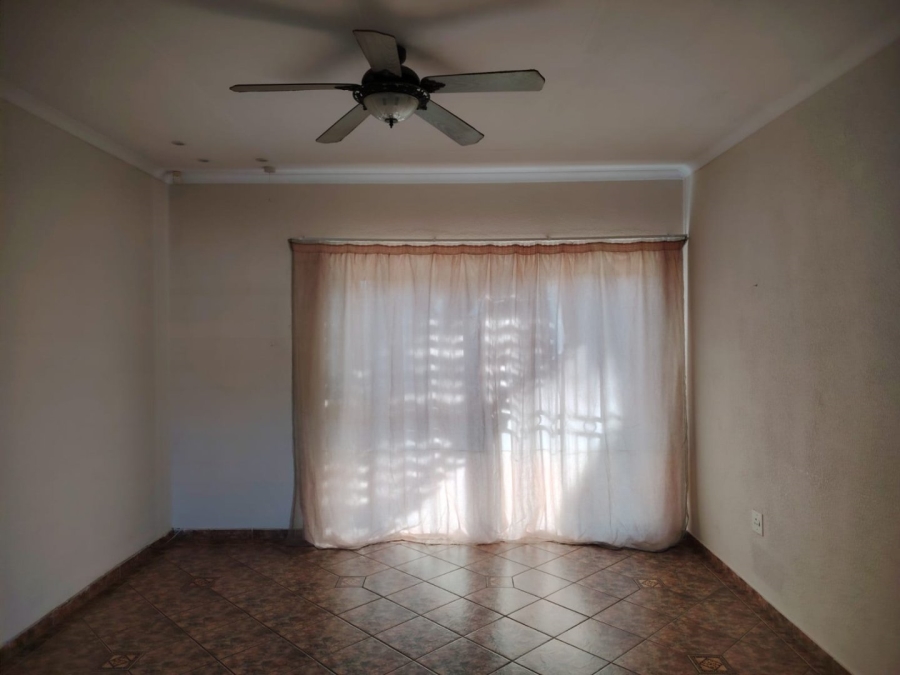 3 Bedroom Property for Sale in Greenhills Gauteng