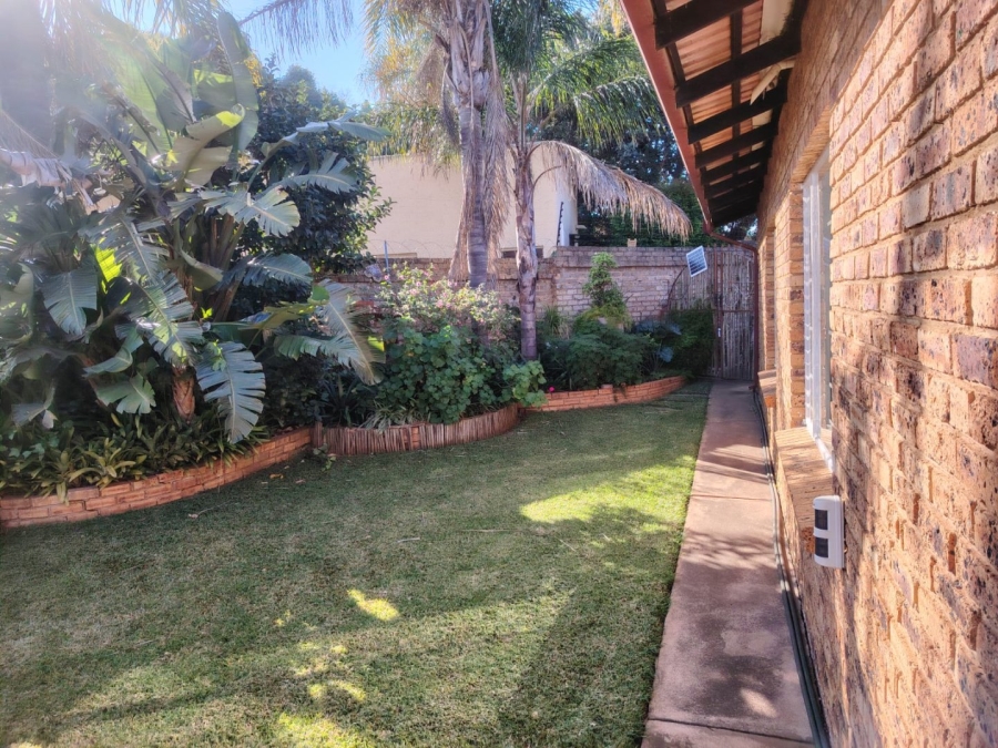 3 Bedroom Property for Sale in Greenhills Gauteng