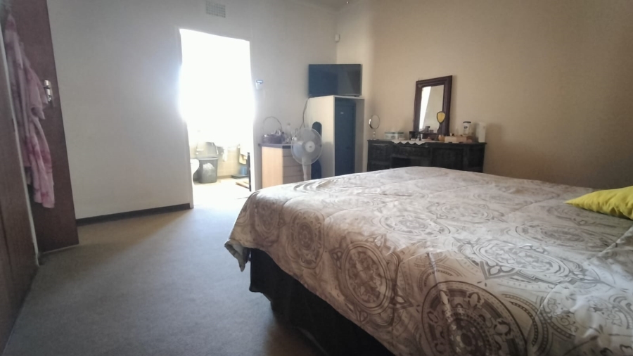 3 Bedroom Property for Sale in Greenhills Gauteng