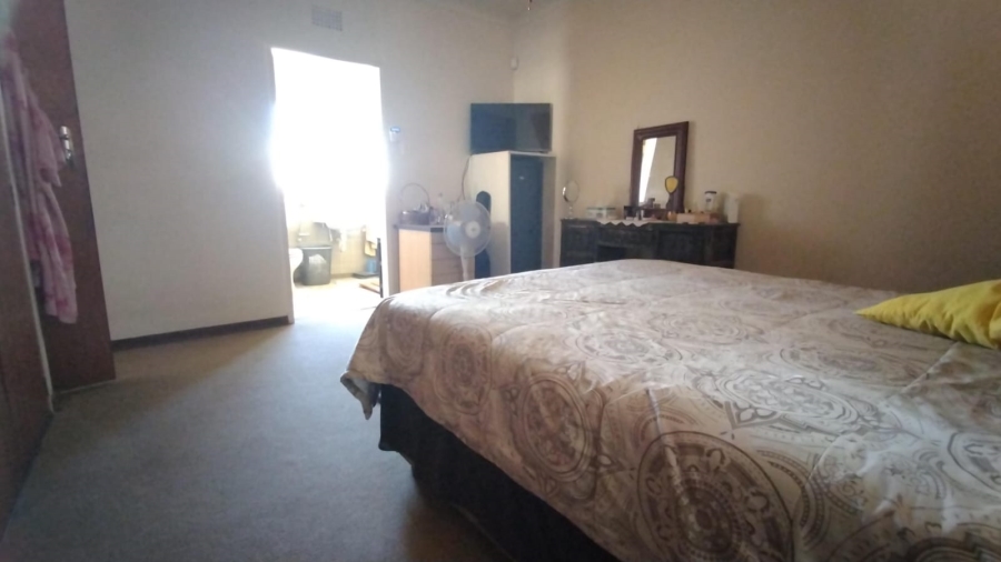 3 Bedroom Property for Sale in Greenhills Gauteng