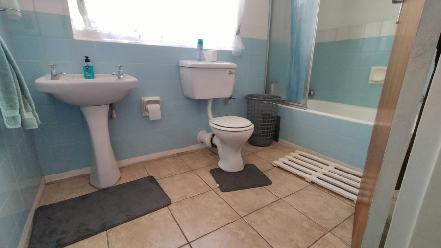 3 Bedroom Property for Sale in Greenhills Gauteng