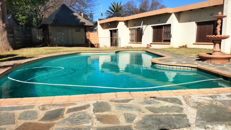 3 Bedroom Property for Sale in Greenhills Gauteng