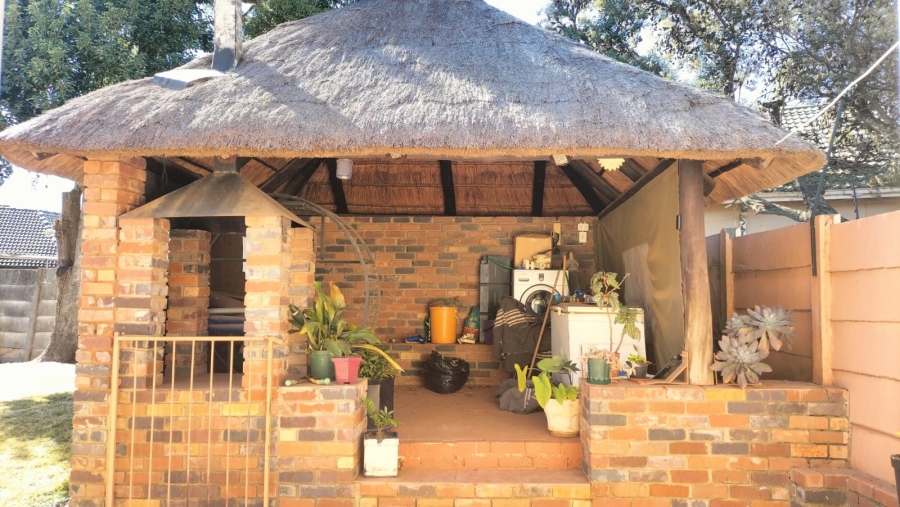 3 Bedroom Property for Sale in Greenhills Gauteng