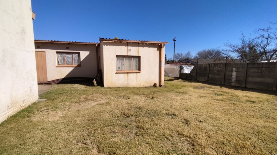 3 Bedroom Property for Sale in Greenhills Gauteng