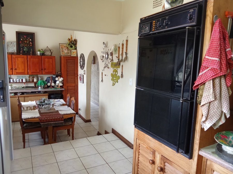 4 Bedroom Property for Sale in Breaunanda Gauteng