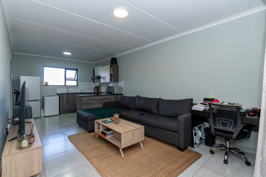 2 Bedroom Property for Sale in Jansenpark Gauteng