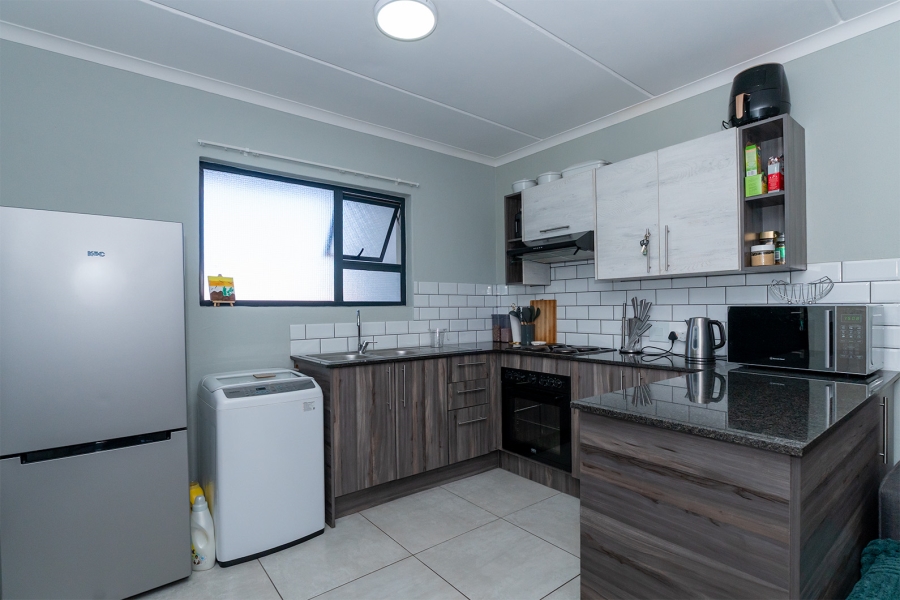 2 Bedroom Property for Sale in Jansenpark Gauteng