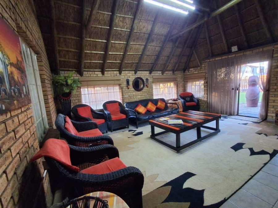 3 Bedroom Property for Sale in Carletonville Central Gauteng