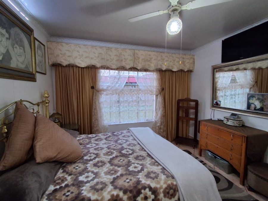 3 Bedroom Property for Sale in Carletonville Central Gauteng