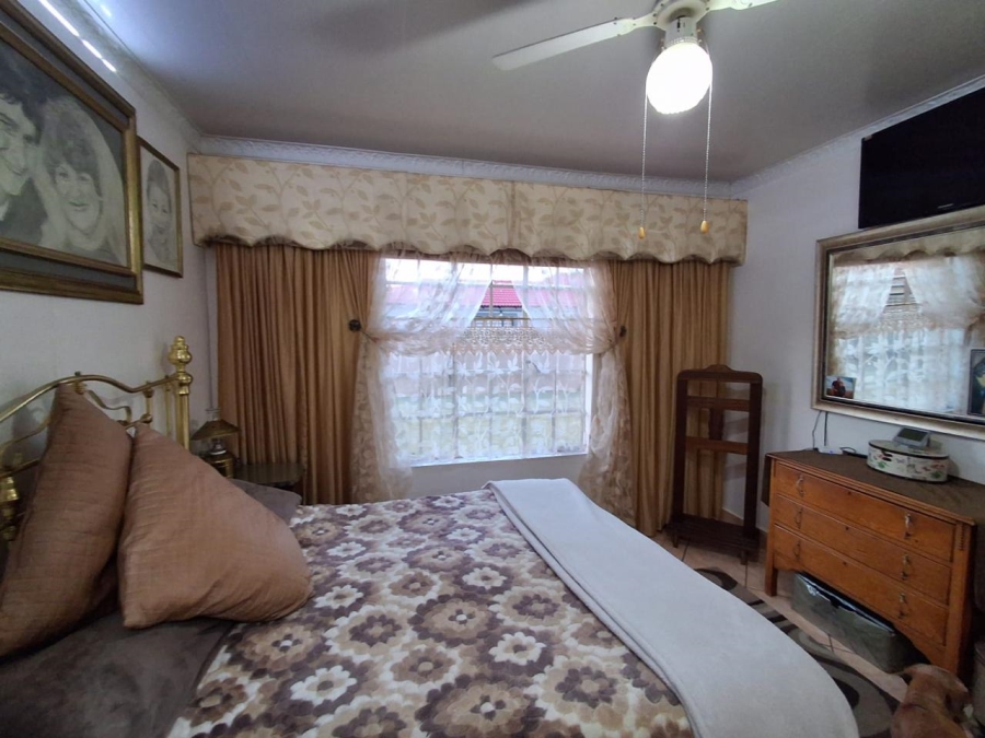 3 Bedroom Property for Sale in Carletonville Central Gauteng