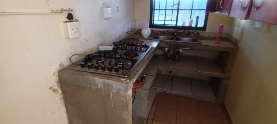 2 Bedroom Property for Sale in Elandspoort Gauteng