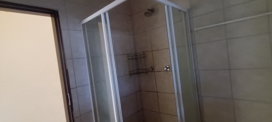 2 Bedroom Property for Sale in Elandspoort Gauteng