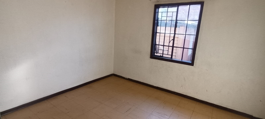 2 Bedroom Property for Sale in Elandspoort Gauteng