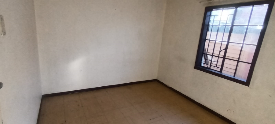2 Bedroom Property for Sale in Elandspoort Gauteng
