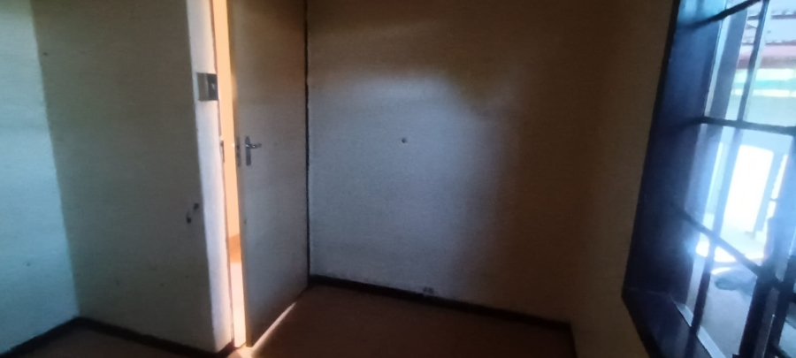 2 Bedroom Property for Sale in Elandspoort Gauteng