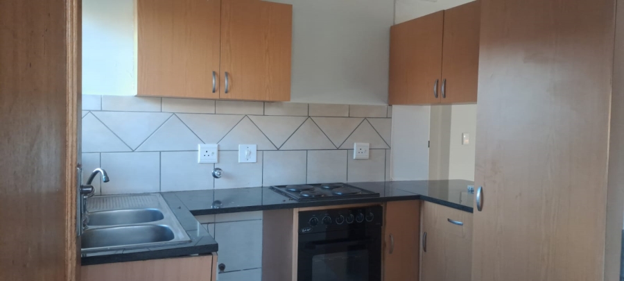 2 Bedroom Property for Sale in Clarina Gauteng