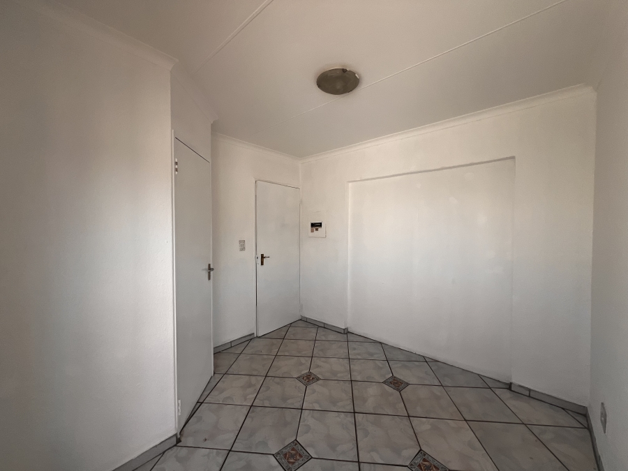 3 Bedroom Property for Sale in Bromhof Gauteng