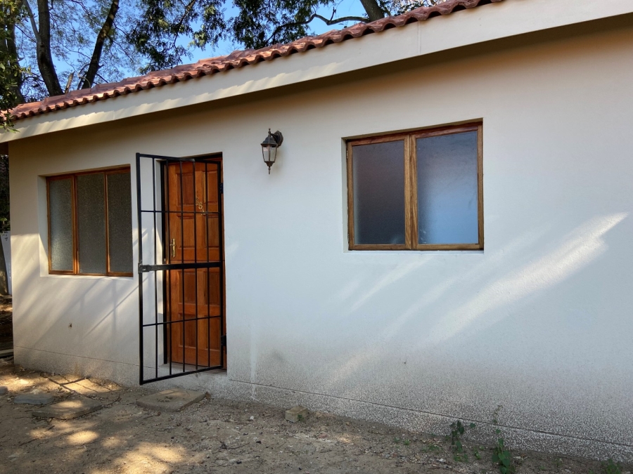To Let 1 Bedroom Property for Rent in Greenside Gauteng