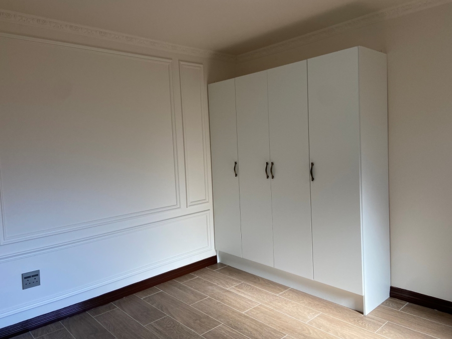 To Let 1 Bedroom Property for Rent in Greenside Gauteng