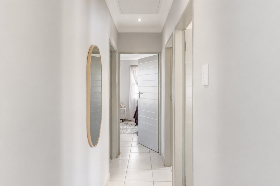 3 Bedroom Property for Sale in Alrode Gauteng