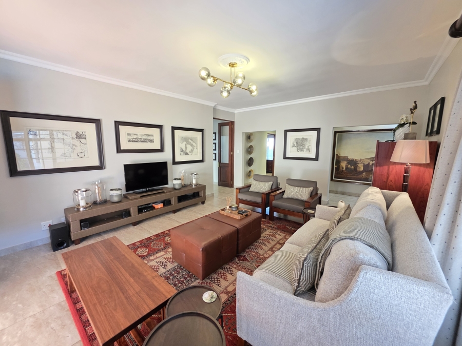 To Let 2 Bedroom Property for Rent in Waterkloof Ridge Gauteng