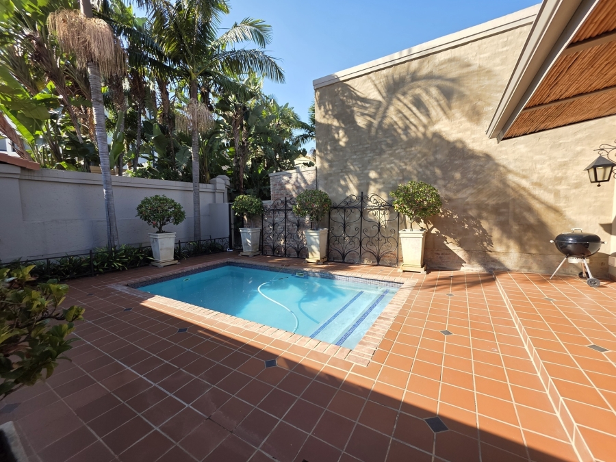 To Let 2 Bedroom Property for Rent in Waterkloof Ridge Gauteng