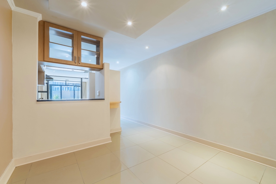 1 Bedroom Property for Sale in Sandown Gauteng