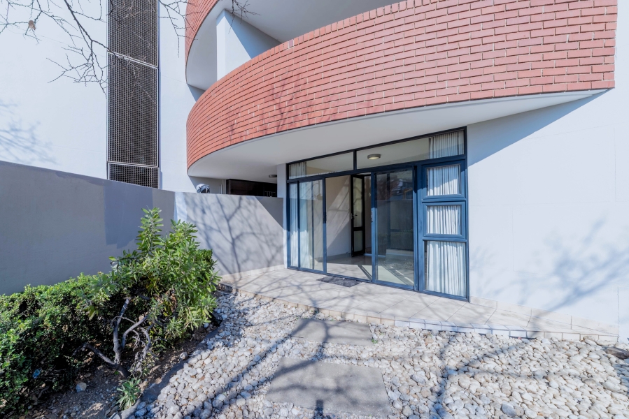 1 Bedroom Property for Sale in Sandown Gauteng