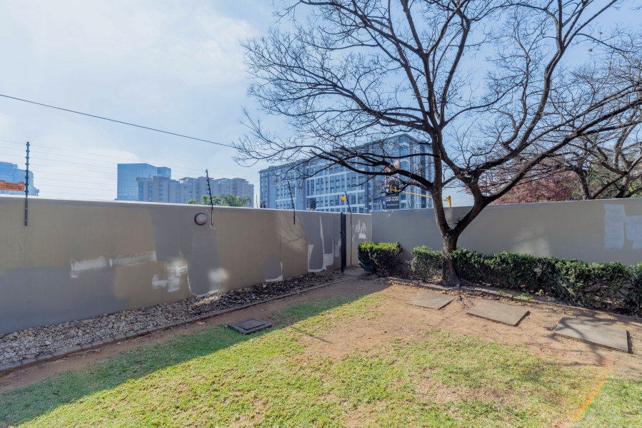 1 Bedroom Property for Sale in Sandown Gauteng
