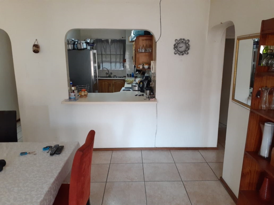 To Let 2 Bedroom Property for Rent in Ferndale Gauteng