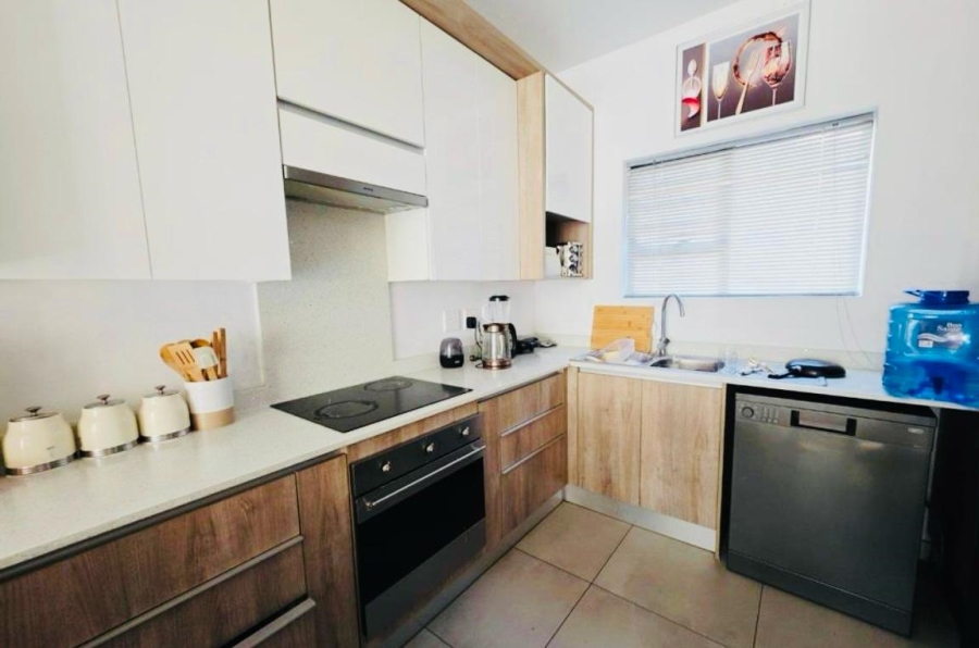 3 Bedroom Property for Sale in Pinehaven Gauteng